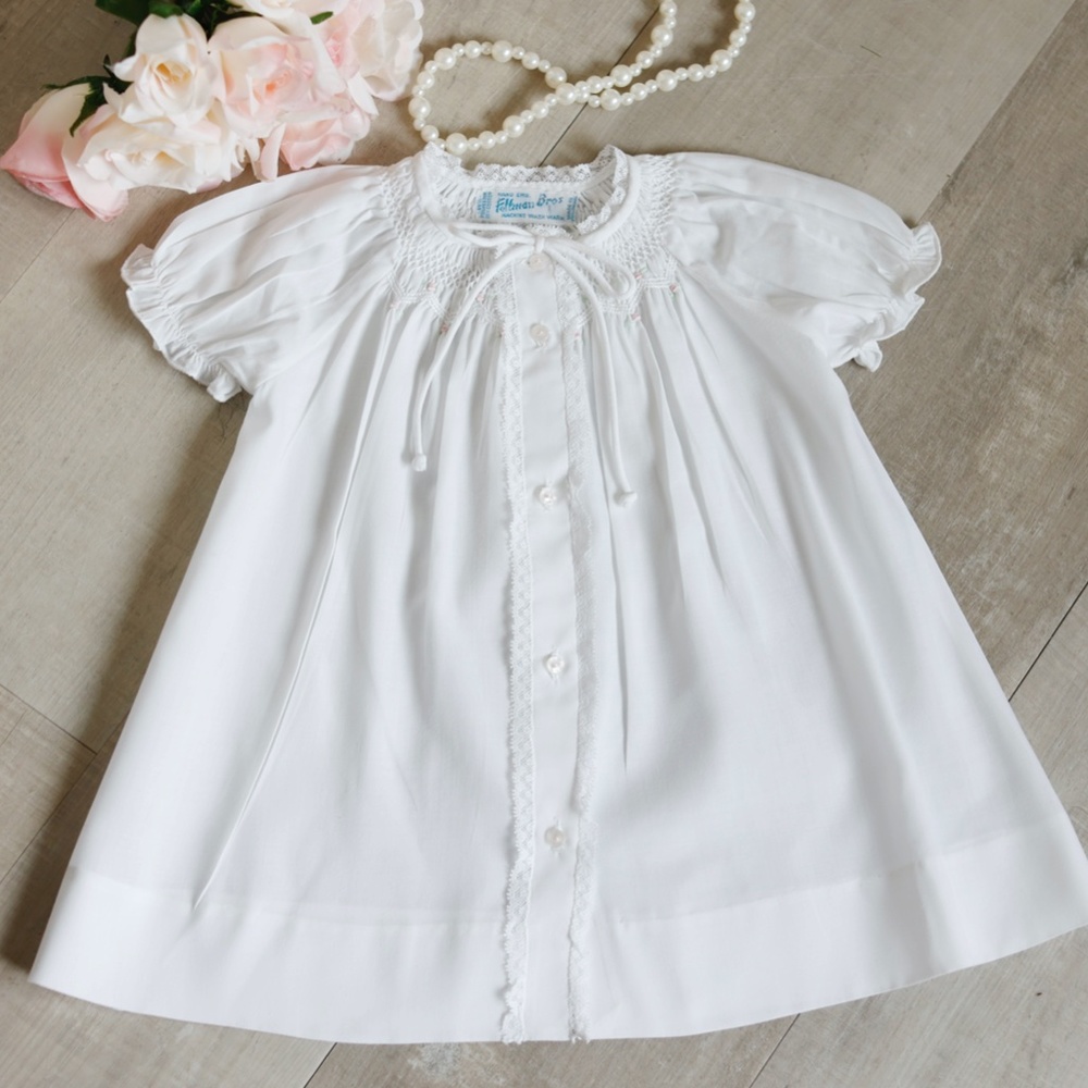 Heirloom Smocked White Dress Gown Size Newborn/3 Month Feltman Brothers